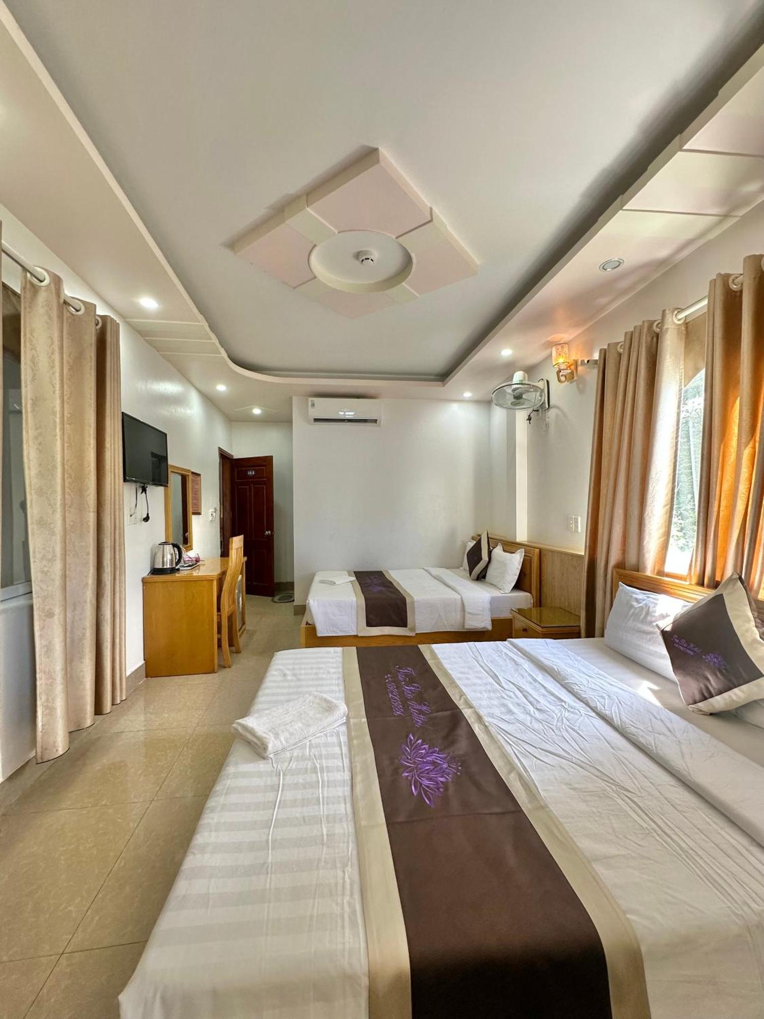 Thai Bao Hotel Dong Khe Sau Ngoại thất bức ảnh